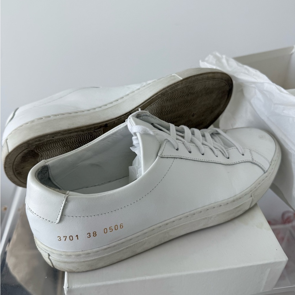 Common Projects Women's Achilles Low in White